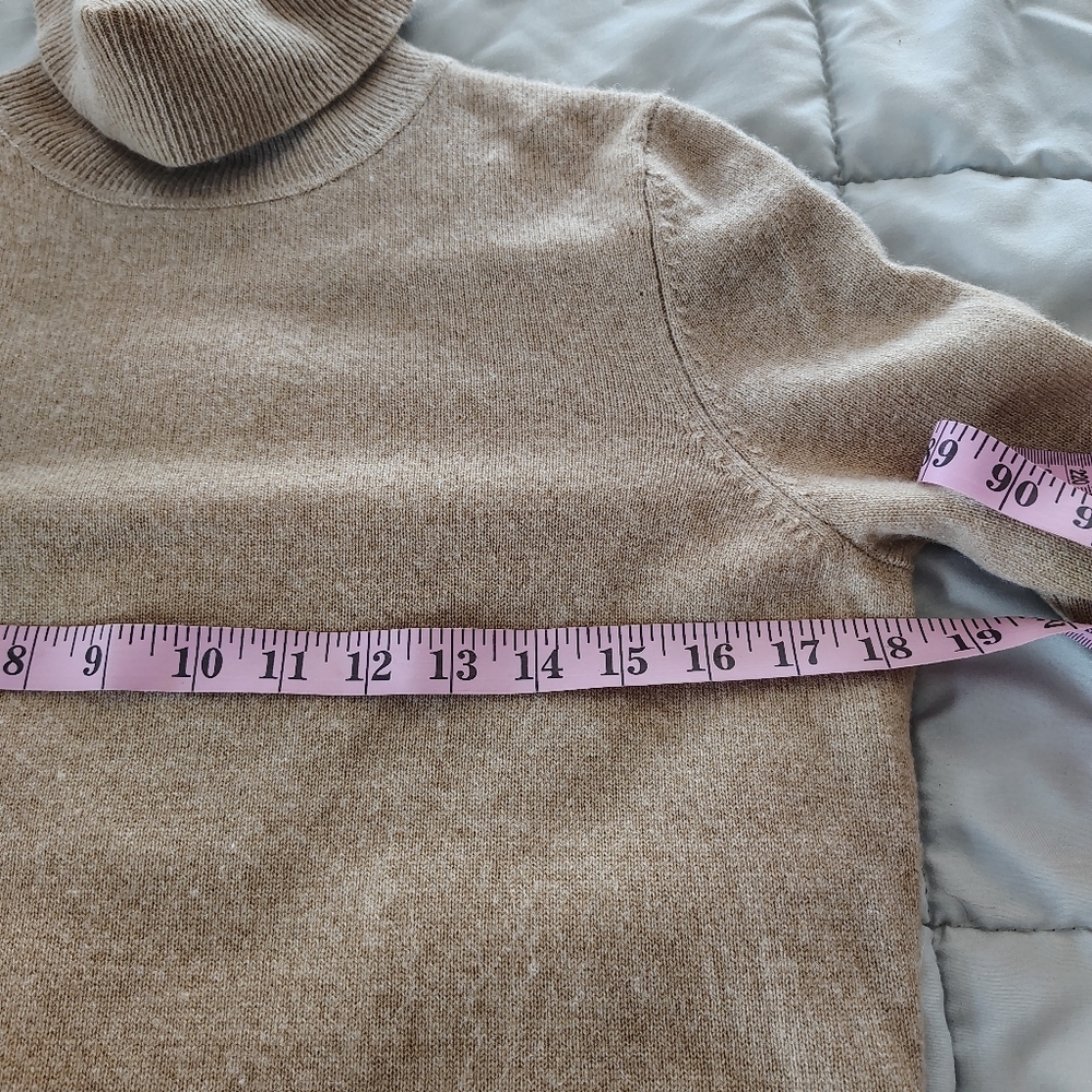Talbots Pure Cashmere Tan Turtleneck Sweater Size S - Picture 5 of 7